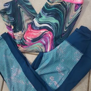 Under Armour capri leggings x 2 size Med ladies